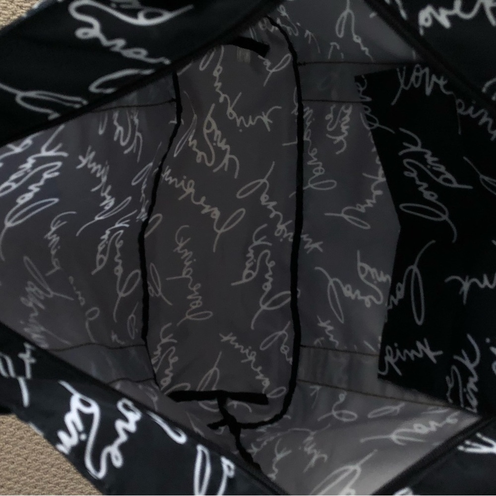 Black Script Tote Bag - Victoria Secret - Picture 3 of 3